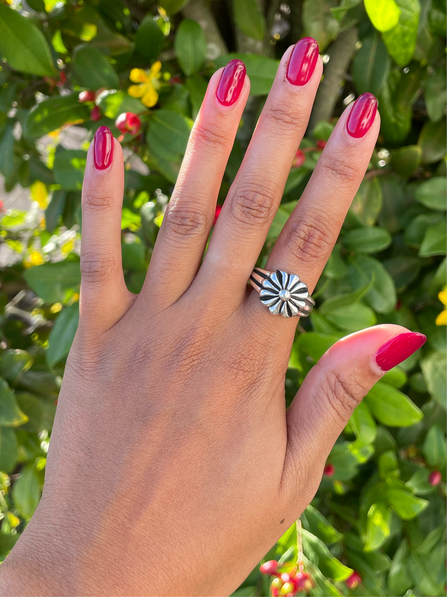 925 Stirling Silver Chrome Flower Ring