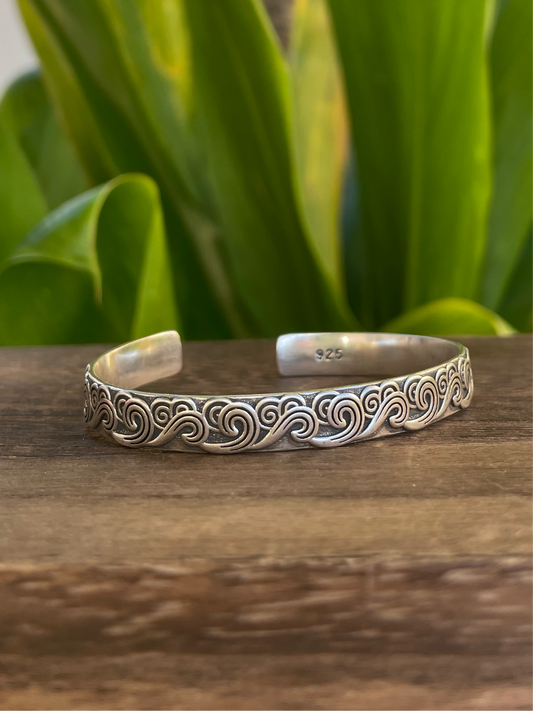 925 Stirling Silver Nami Bangle