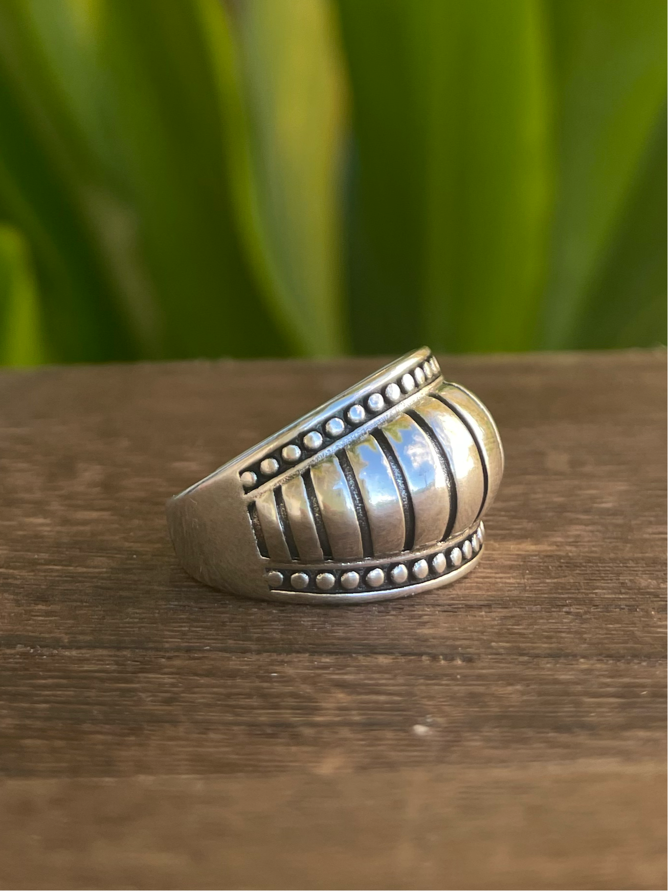 925 Stirling Silver Row Ring